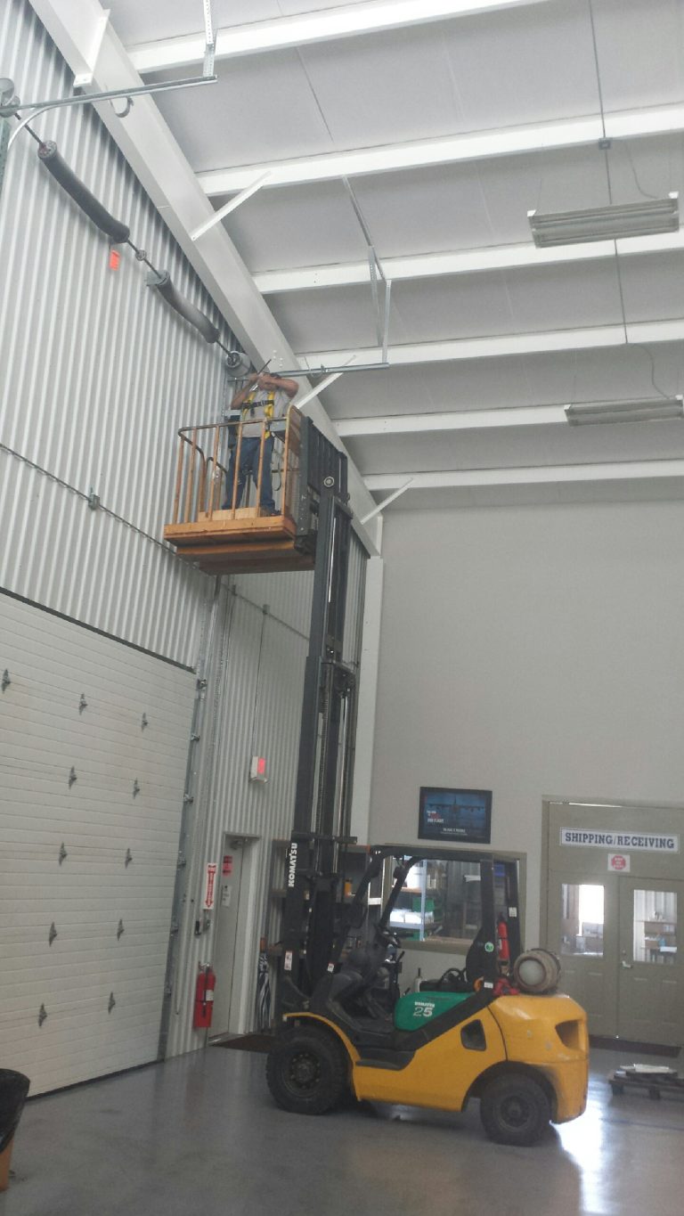 Garage Door Service Techs 004